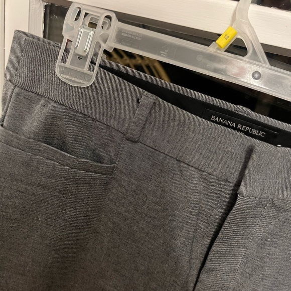 Banana republic capri business pants - Picture 2 of 4